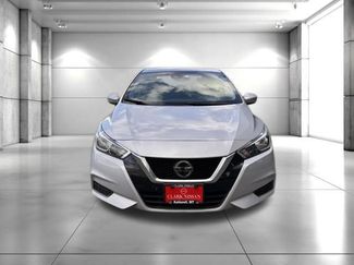 Used 2021 Nissan Versa SV video 2