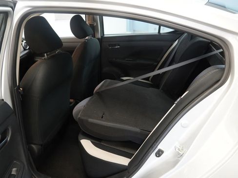 Used 2021 Nissan Versa SV image 19