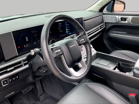 Used 2026 Hyundai Santa Fe SEL FWD image 15