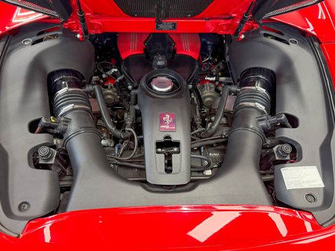 Used 2018 Ferrari 488 Spider RWD image 12