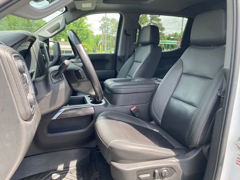 Used 2022 Chevrolet Silverado 1500 LT Trail Boss w/ LT Trail Boss Premium Package AWD/4WD image 11