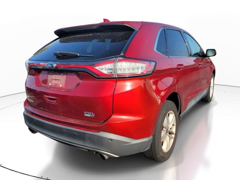 Used 2018 Ford Edge SEL w/ Equipment Group 201A AWD/4WD image 4