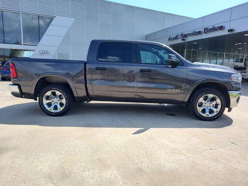 Used 2026 RAM 1500 Big Horn AWD/4WD image 13