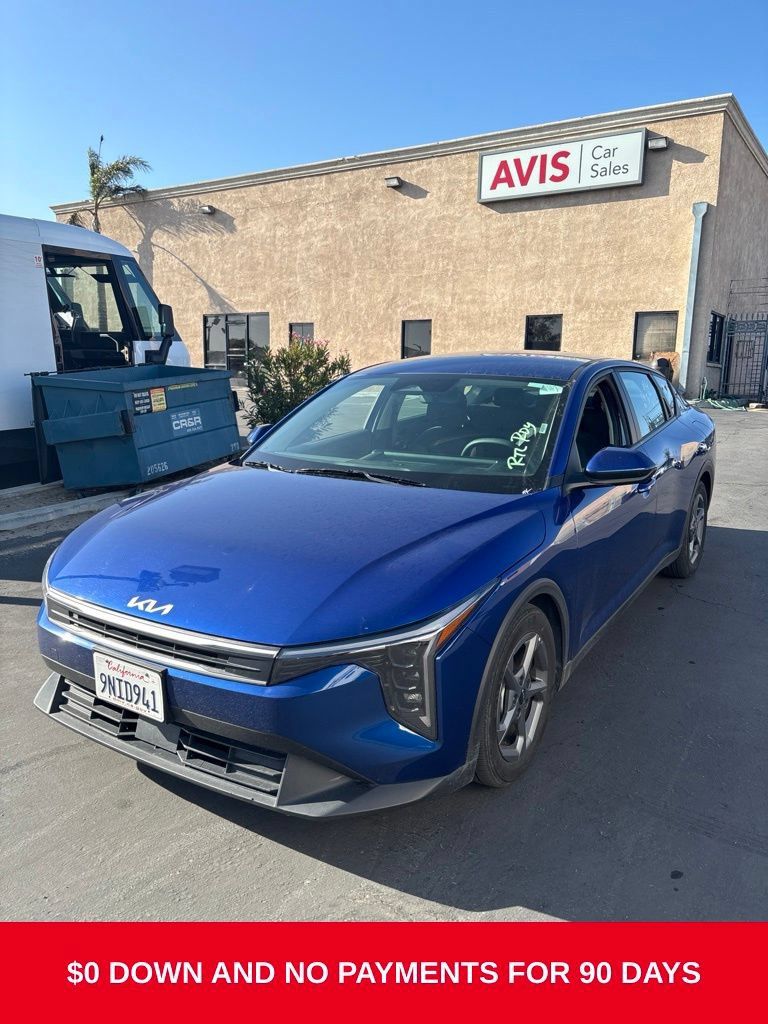Used 2025 Kia K4 FWD image 1