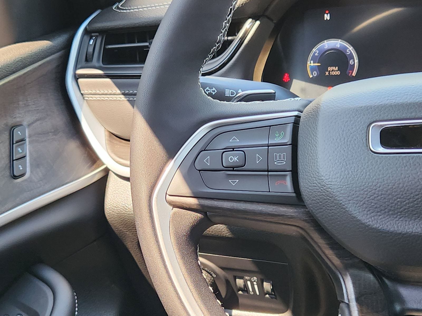 New 2026 Jeep Grand Cherokee Limited AWD/4WD image 39