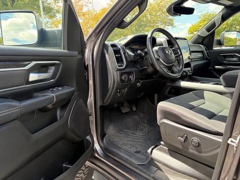Used 2023 RAM 1500 Big Horn AWD/4WD image 10