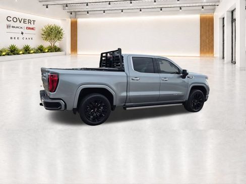 Used 2023 GMC Sierra 1500 Denali w/ Denali Reserve Package AWD/4WD image 15