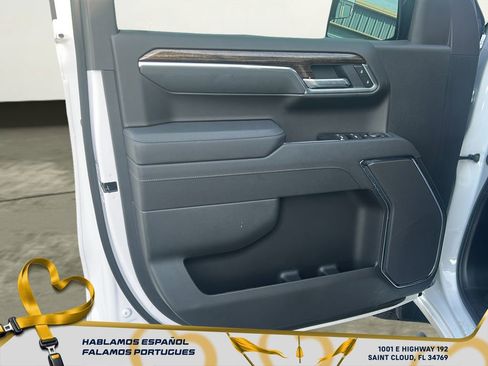 New 2026 GMC Sierra 1500 Elevation image 12