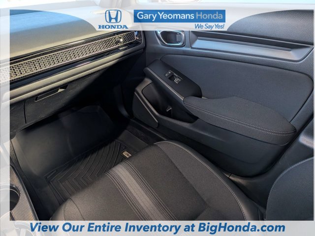Used 2025 Honda Civic Sport image 16