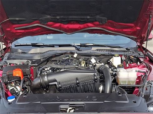 Used 2025 Ford Mustang Premium image 27