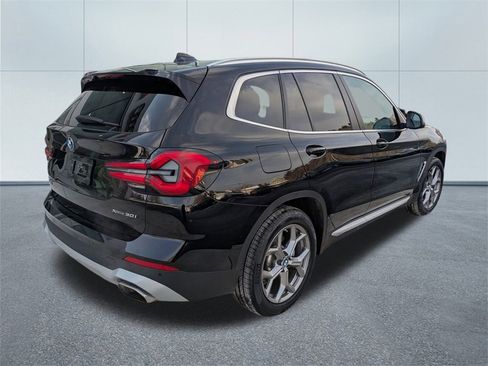 Used 2024 BMW X3 xDrive30i image 3