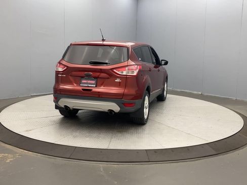 Used 2015 Ford Escape SE AWD/4WD image 4