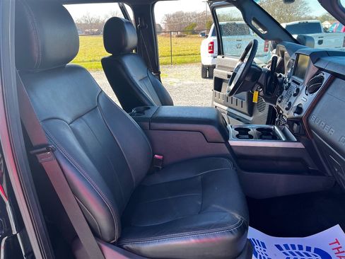 Used 2016 Ford F350 Lariat w/ Lariat Ultimate Package image 28