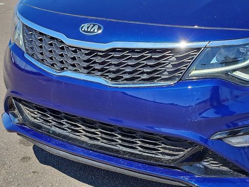 Used 2020 Kia Optima LX image 10