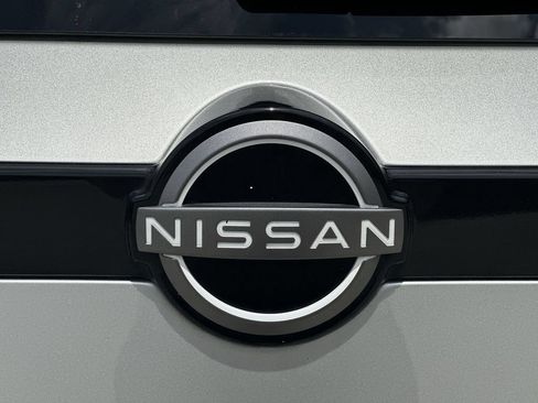 Used 2024 Nissan Pathfinder Platinum w/ Cargo Package FWD image 32