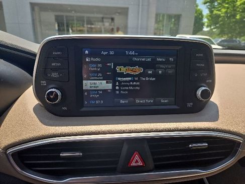 Used 2019 Hyundai Santa Fe Limited FWD image 25