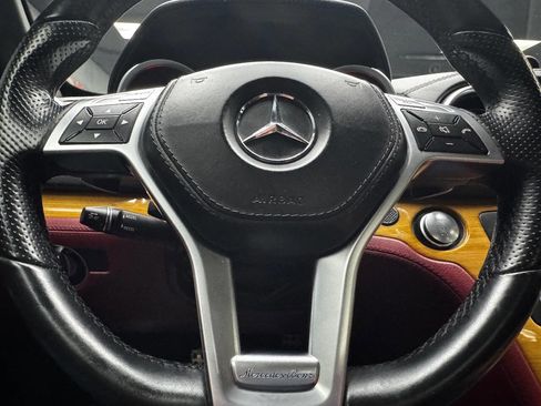 Used 2016 Mercedes-Benz SL 550 image 34