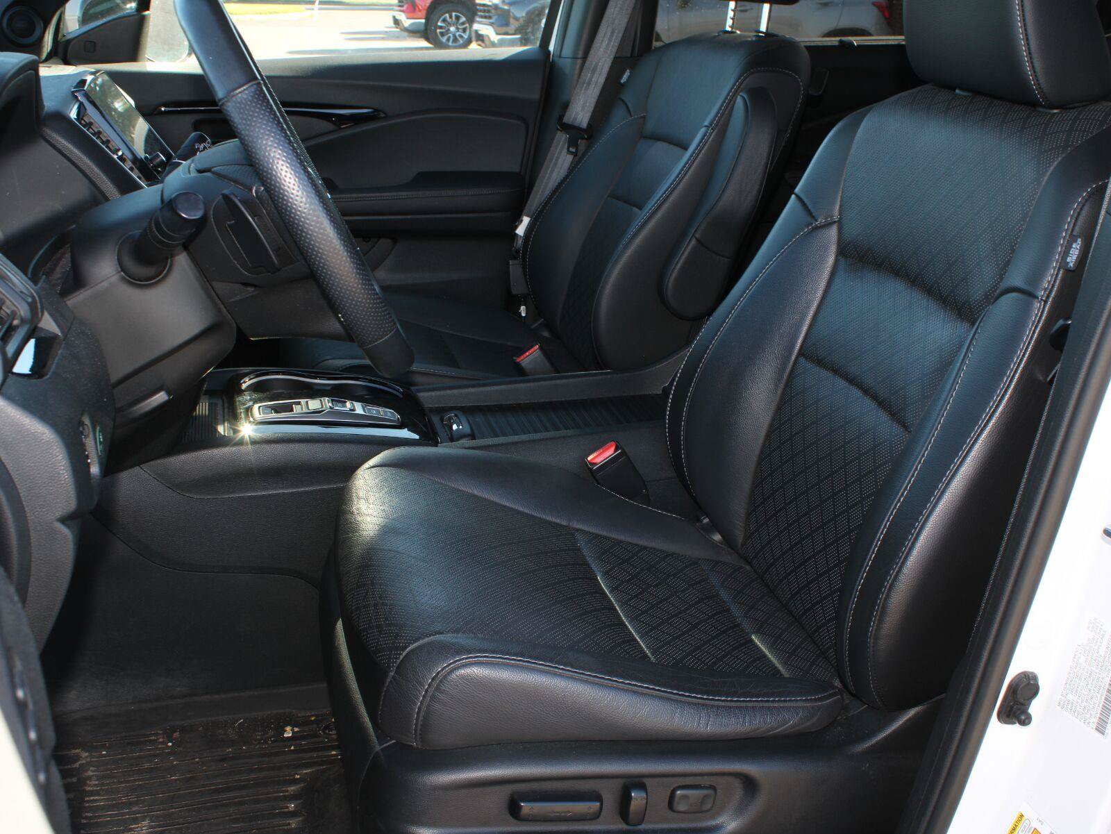 Used 2023 Honda Passport Elite image 19