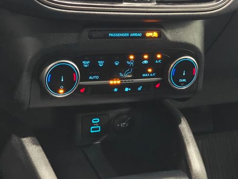 Used 2023 Ford Escape Active AWD/4WD image 8