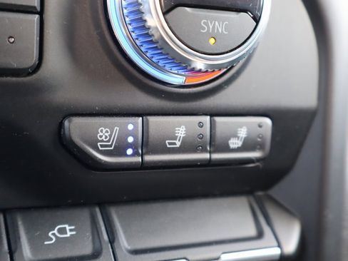 Used 2021 GMC Sierra 1500 AT4 image 35