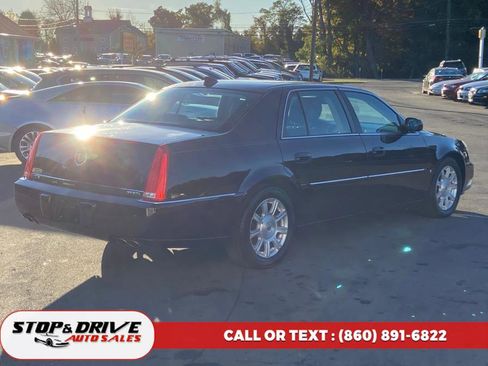 Used 2009 Cadillac DTS image 5