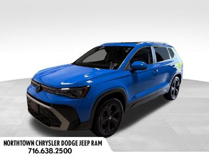 Used 2025 Volkswagen Taos SEL