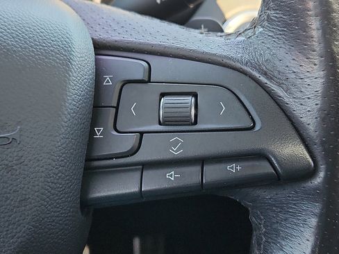 Used 2019 Cadillac XT4 Sport w/ Cold Weather Package image 17