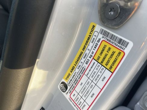 New 2026 Ford Maverick XL w/ Equipment Group 101A AWD/4WD image 18