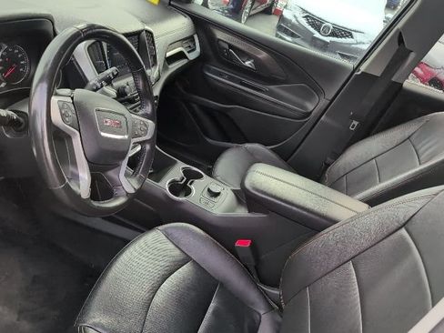 Used 2020 GMC Terrain SLT AWD/4WD image 12