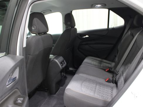 Used 2022 Chevrolet Equinox LT image 20