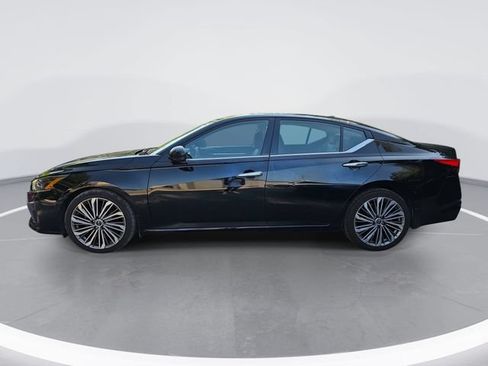 Used 2023 Nissan Altima 2.5 SL FWD image 7