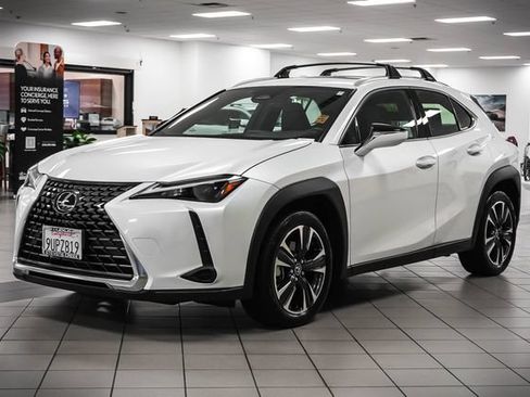 Certified 2025 Lexus UX 300h FWD w/ Accessory Package (Z2) image 3