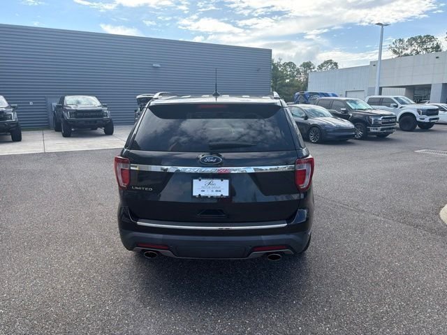 Used 2019 Ford Explorer Limited w/ Class III Trailer Tow Package FWD image 6