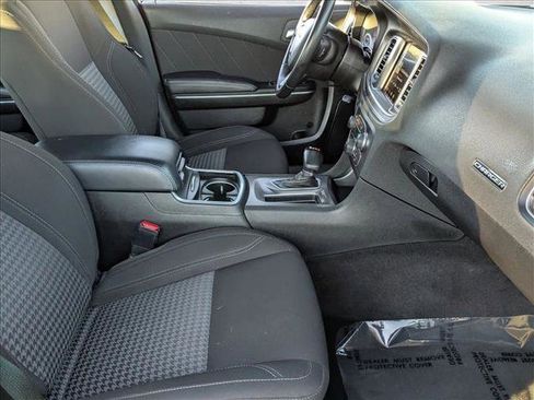 Used 2023 Dodge Charger SXT image 19
