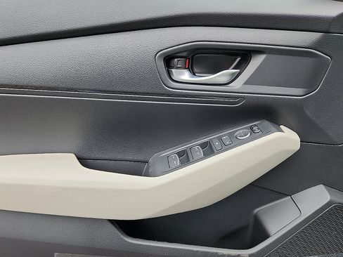 New 2026 Honda Accord LX image 8