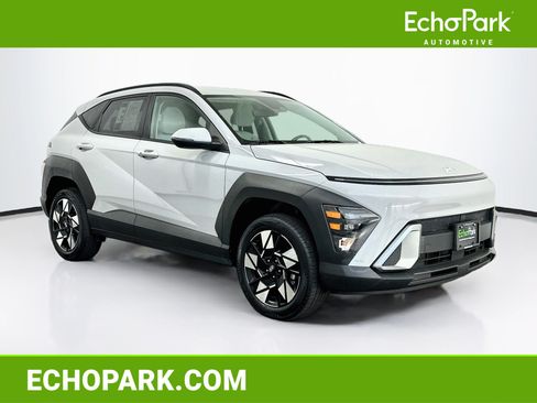 Used 2025 Hyundai Kona SEL AWD/4WD image 1