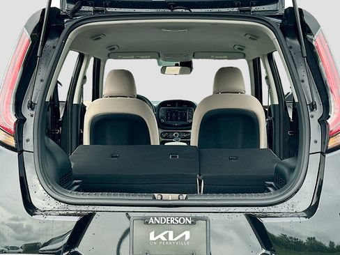 New 2025 Kia Soul LX image 7