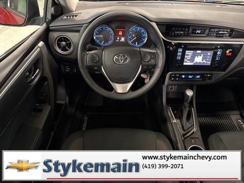 Used 2018 Toyota Corolla L image 4