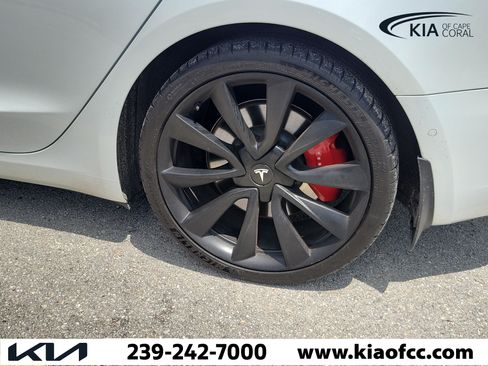 Used 2020 Tesla Model 3 Performance AWD/4WD image 8