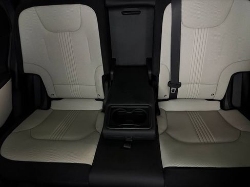 Used 2023 Kia EV6 GT-Line w/ GT-Line White Seat Package RWD image 21