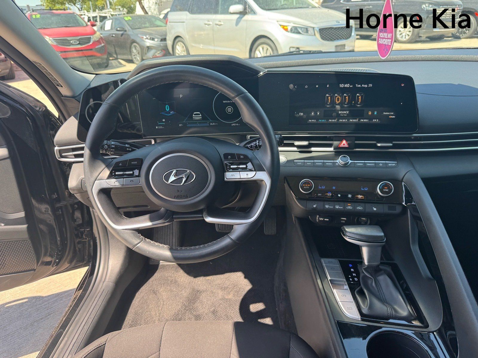 Used 2023 Hyundai Elantra SEL w/ Convenience Package FWD image 15