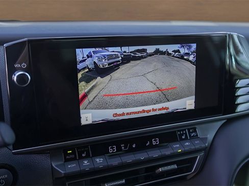 Used 2025 Toyota Camry XSE image 17