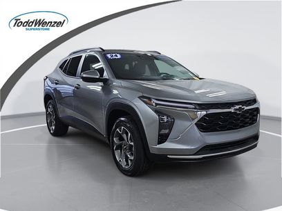 Certified 2024 Chevrolet Trax LT w/ Driver Confidence Package