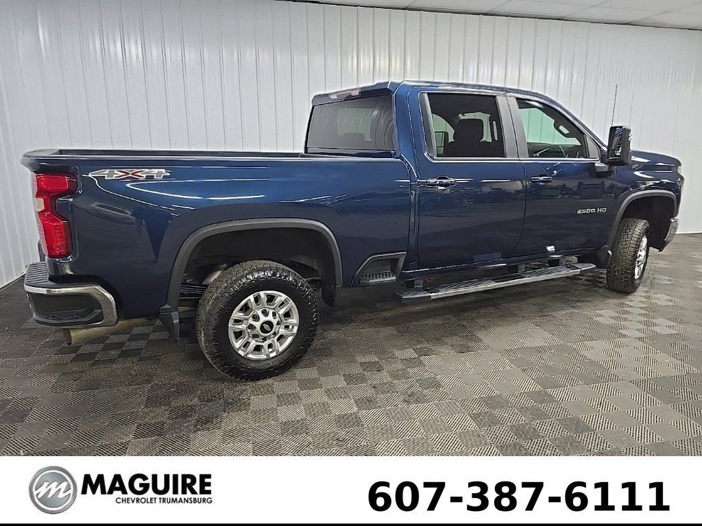 Used 2020 Chevrolet Silverado 2500 LT w/ All Star Edition AWD/4WD image 3