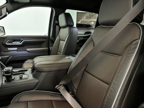 New 2026 GMC Sierra 1500 Denali AWD/4WD image 8