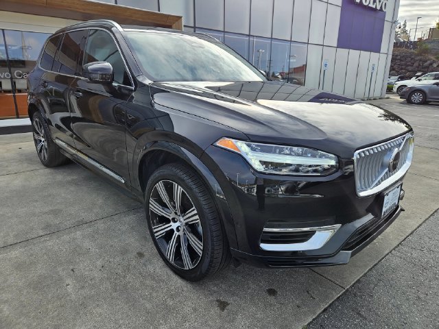 Used 2024 Volvo XC90 T8 Ultimate w/ Lounge Package AWD/4WD image 3