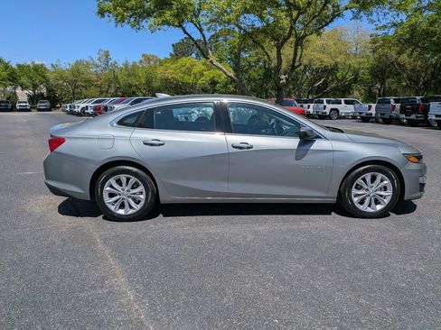Used 2024 Chevrolet Malibu LT image 2