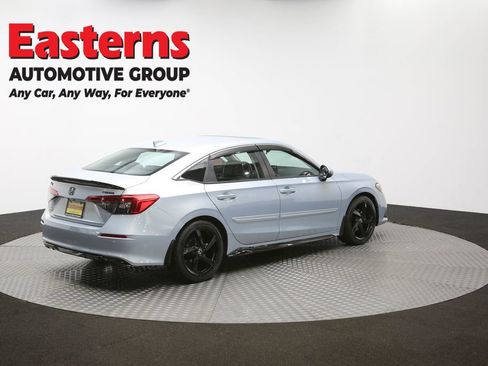 Used 2022 Honda Civic Touring image 39