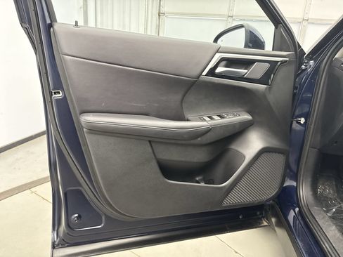 Used 2024 Mitsubishi Outlander SE AWD/4WD image 9