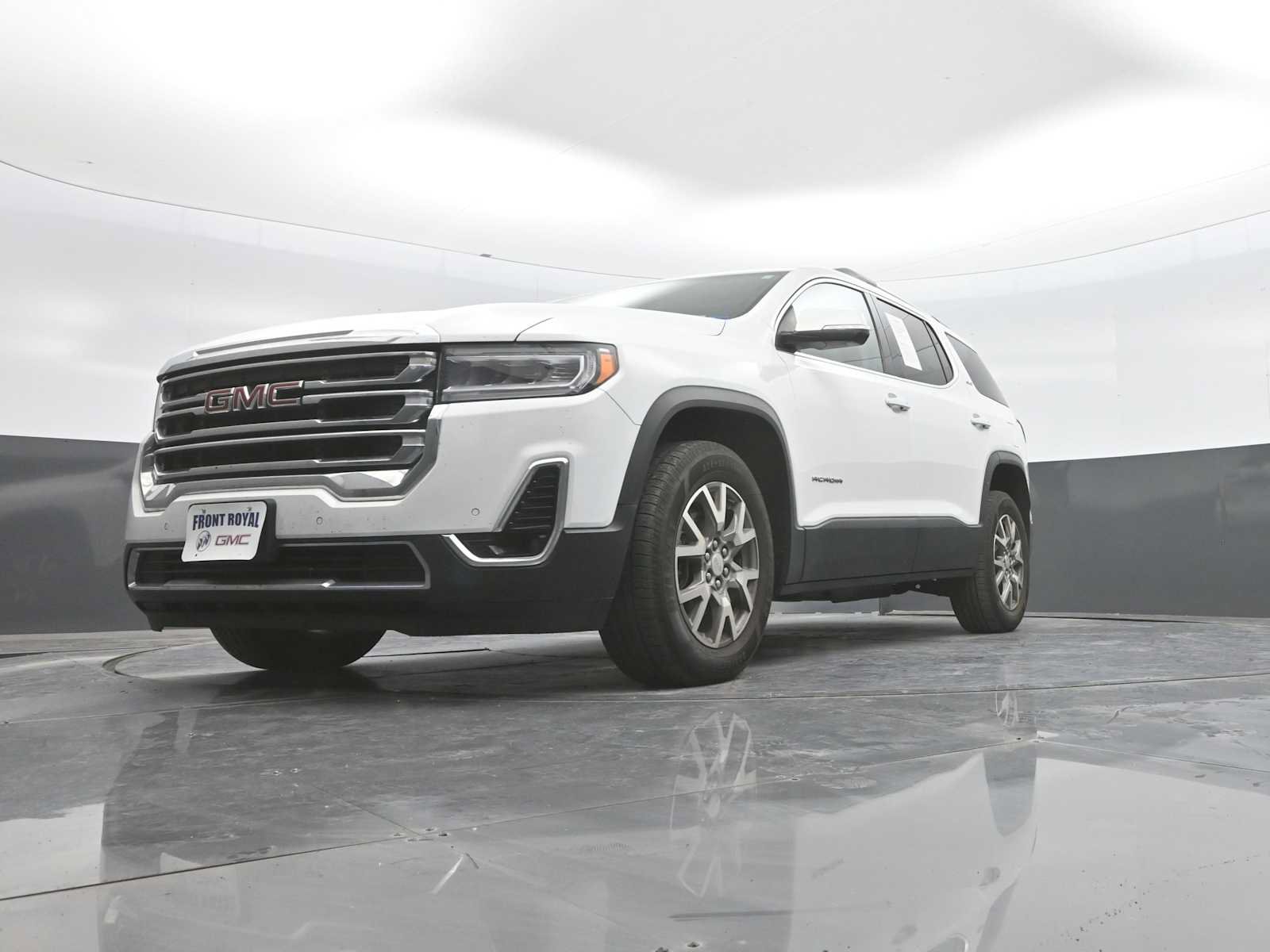 Used 2021 GMC Acadia SLT w/ LPO, Floor Liner Package AWD/4WD image 44
